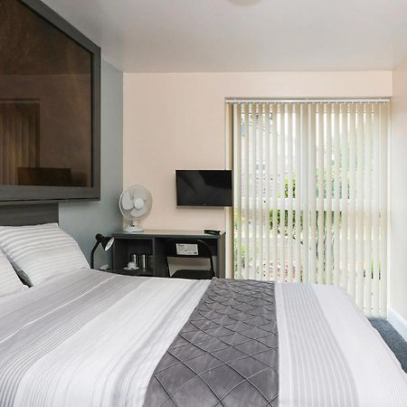 Oyo Honeycroft Lodge Άξμπριτζ Εξωτερικό φωτογραφία